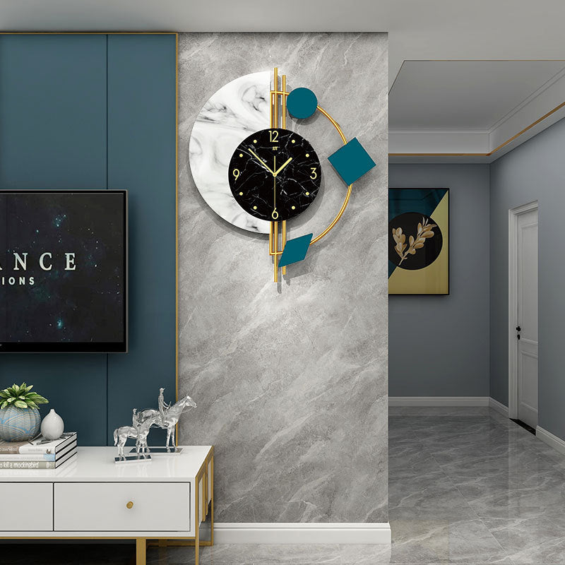 Stylish Quartz Wall Clock