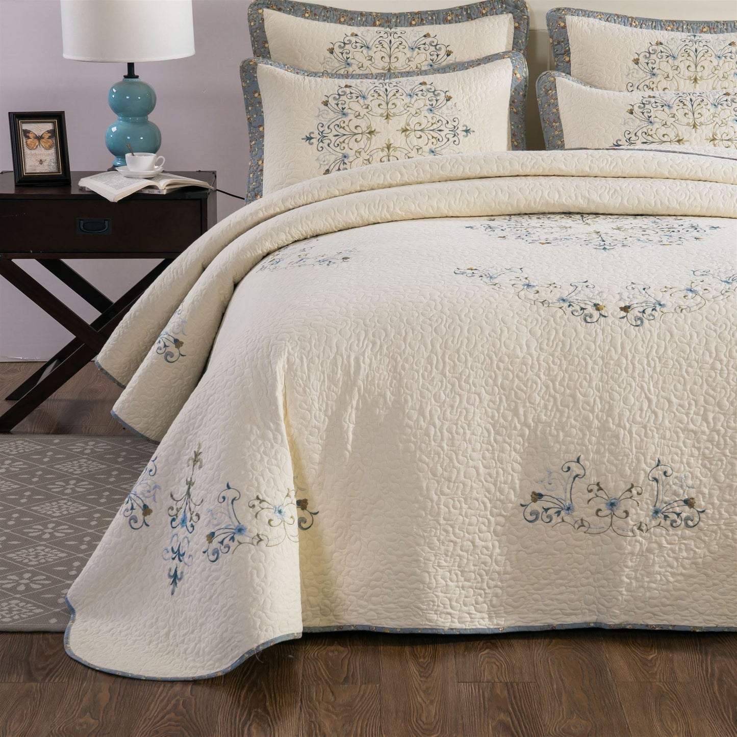 European Embroidered Cotton Quilt Cover